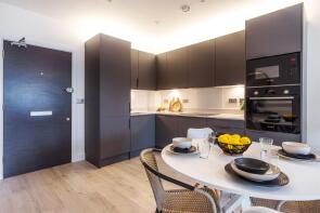Flat 26, Marlborough House, Clivemont Road, Maidenhead SL6 7TP