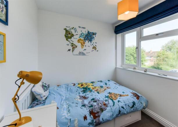 72 Chillington Drive-bed4.jpg