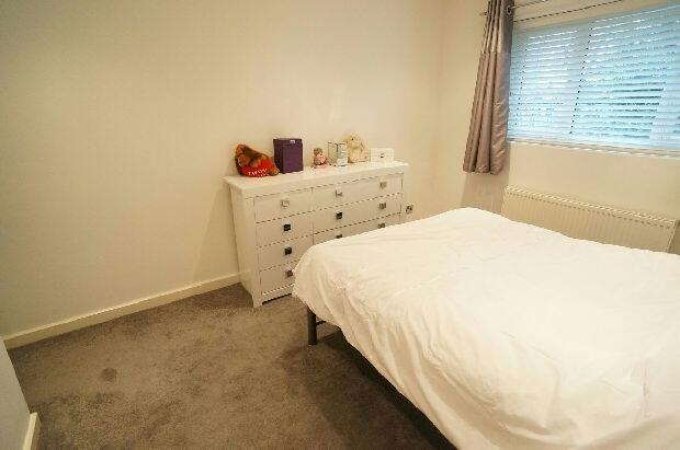 2nd Photo of Bed 1