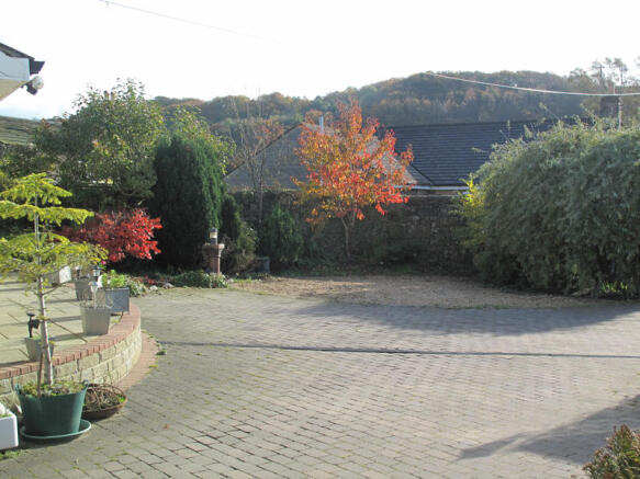 Photo 7