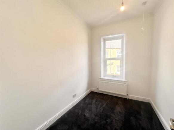 2 bed End of Terrace for sale Image 8