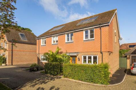 Meadow Close, Lavant, PO18