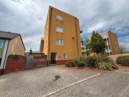 67, Pearse Close, Penarth CF64 1TH