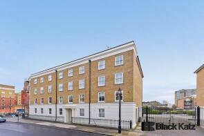 Flat 17, 52 Portland Court, Trinity Street, London SE1 4JZ