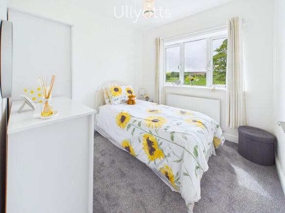 3 bed Semi-Detached for sale Image 11