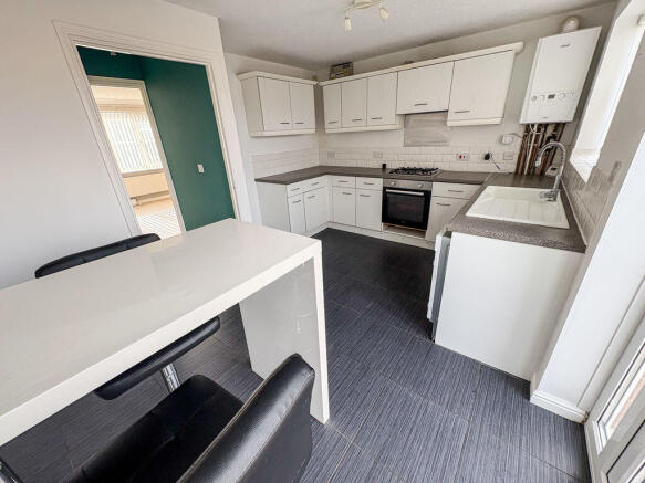 Rayburn Court, Blyth photo 4