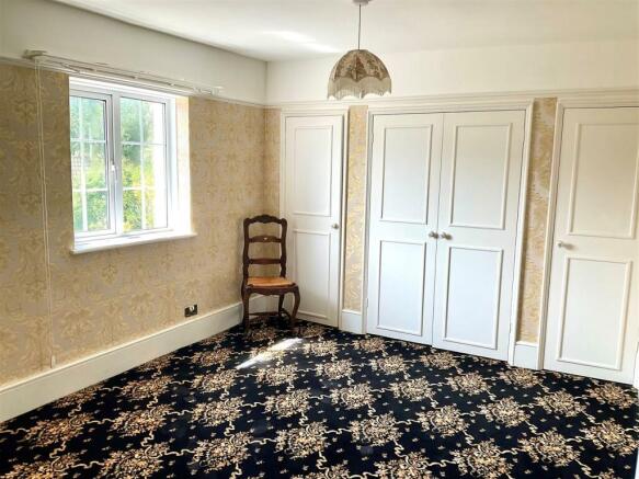bedroom 3 pic1.jpg