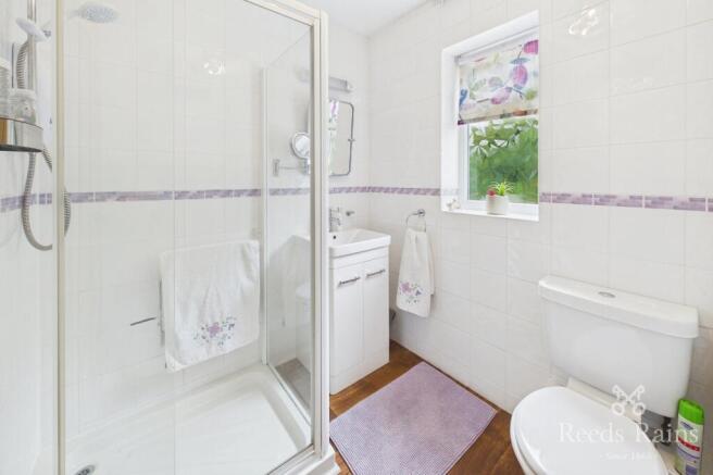 2 bed Bungalow for sale Image 7