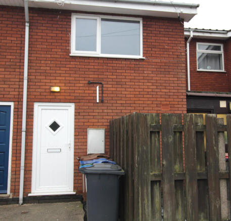 Flat 3 The Precinct, Main Street, Stretton