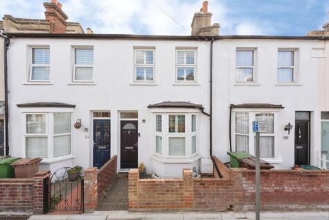 Longfellow Road, Worcester Park, KT4