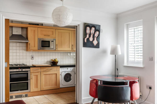 Flat-2-Lynton-House-12