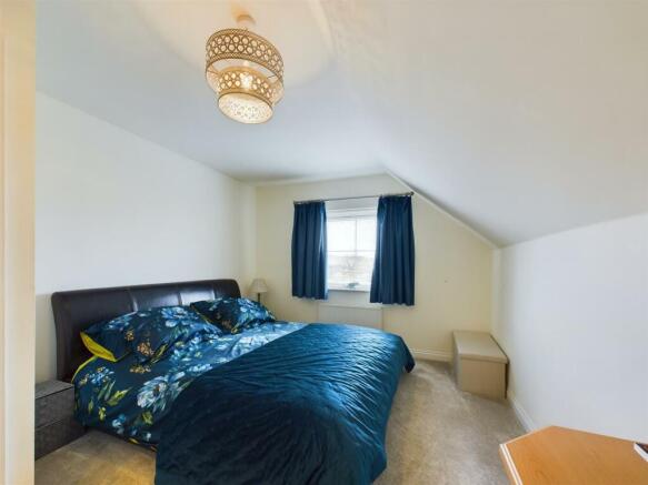 bed 3.jpg