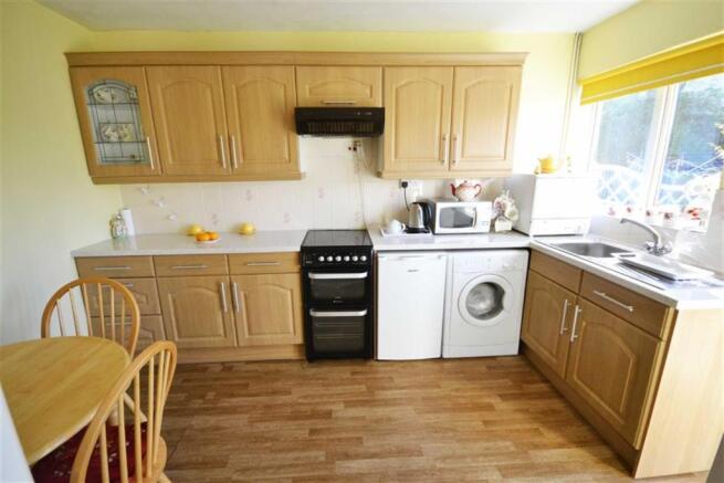 Kitchen/ Dining room