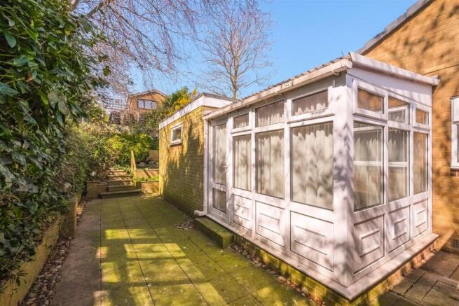 3 bed Semi-Detached Bungalow for sale Image 6