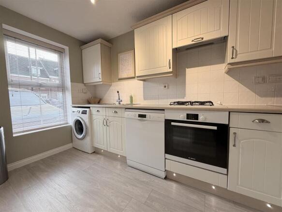 Fitted Kitchen