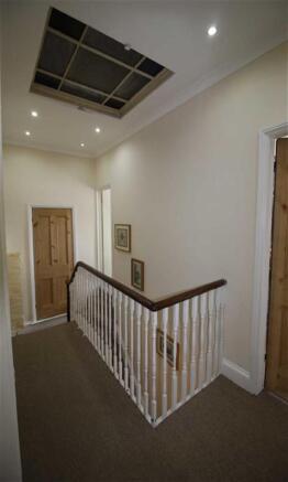 GALLERIED LANDING