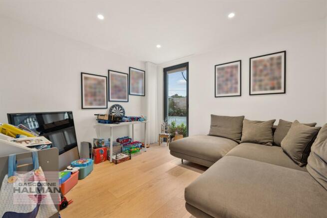 Playroom/Snug
