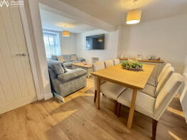 9, Kingsland Road, Holyhead LL65 2SP