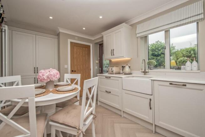 3 bed Terraced for sale Image 7