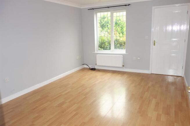 lounge.JPG