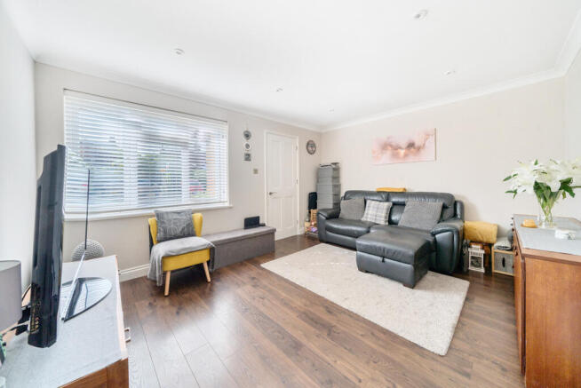 1312264-9-6851b8a...