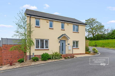 Kingfisher Lane, Ivybridge, Devon