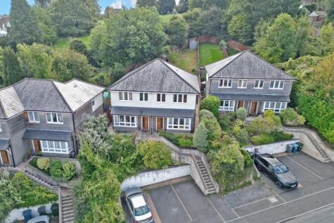Westview Terrace, High Wycombe, HP12 3HY