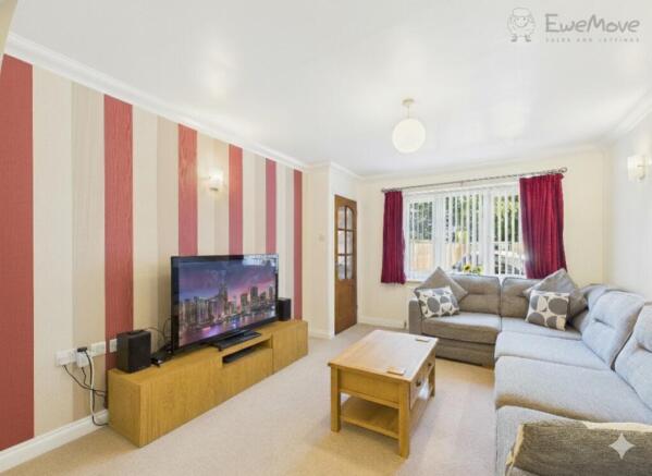 EWEMOVE TIVERTON - LOUNGE