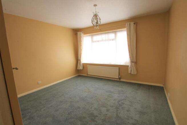Bedroom 1.JPG