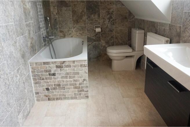 Master En-suite
