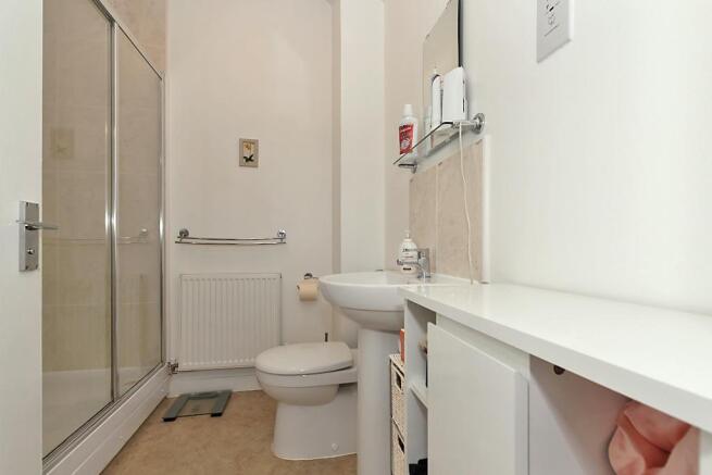 Blu-En-Suite.jpg