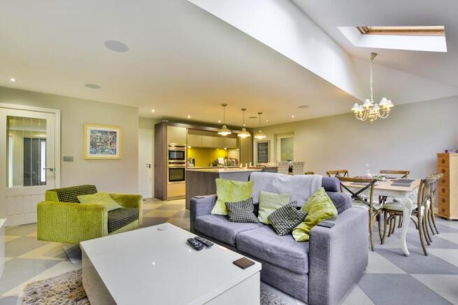 Living & Dining Kitc