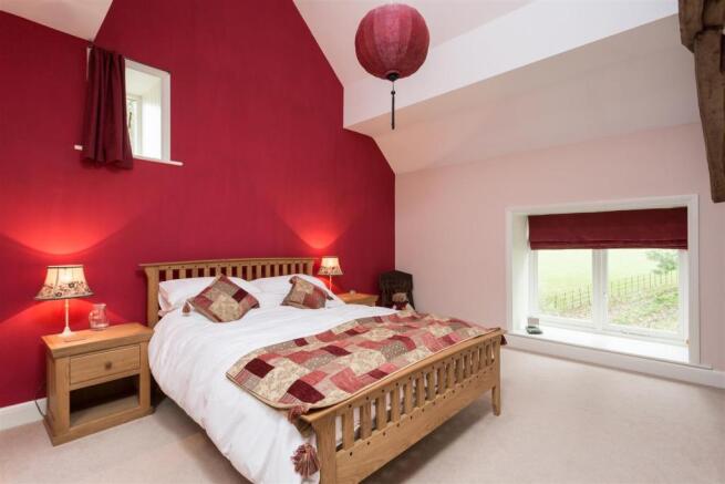 BEDROOM TW0