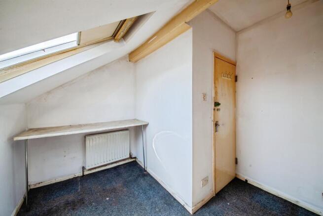 4 bed Terraced for sale Image 9