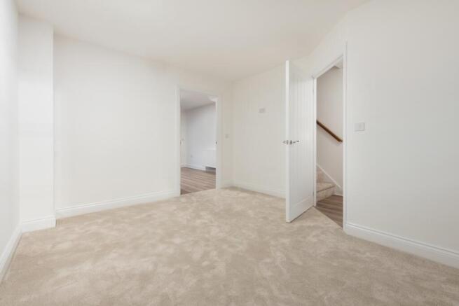 2 bed Semi-Detached for sale Image 5