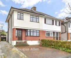 20, Highfield Close, Romford RM5 3RX