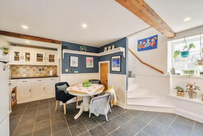 3 bed Terraced for sale Image 7