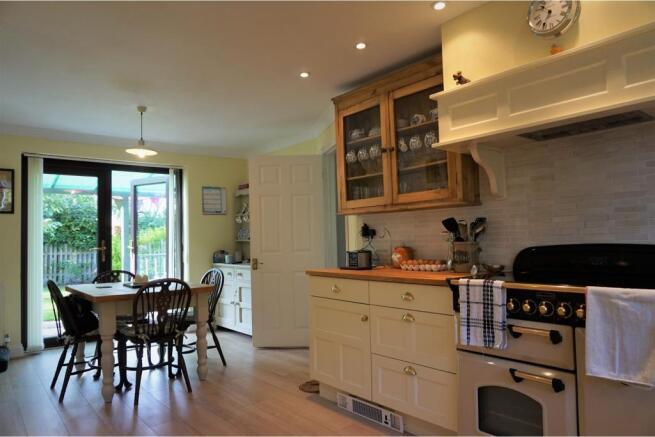 Kitchen / Breakfast