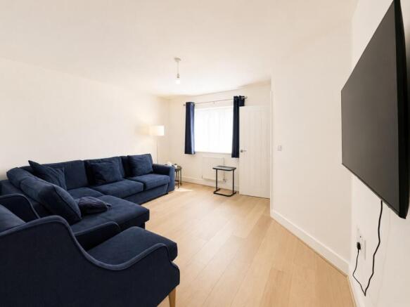 Wool Lane - Lounge.jpg