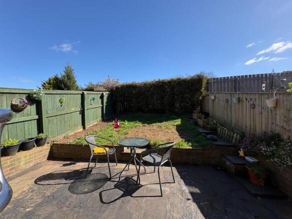 2 bed Terraced for sale Image 10