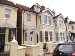 82, Festing Grove, Southsea PO4 9QD
