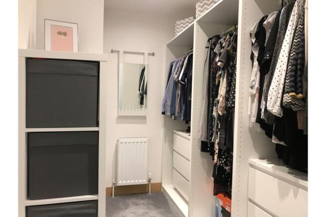 Walk-in Wardrobe