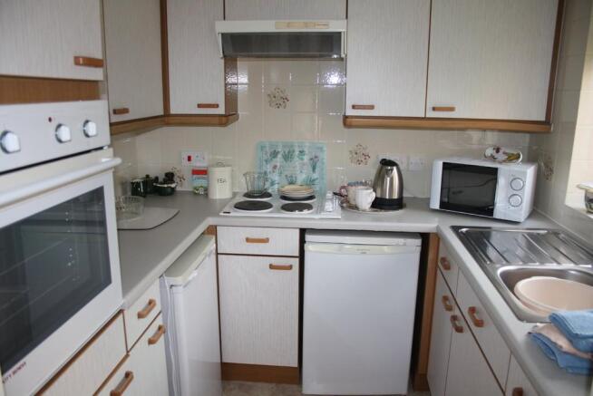 Photo 10
