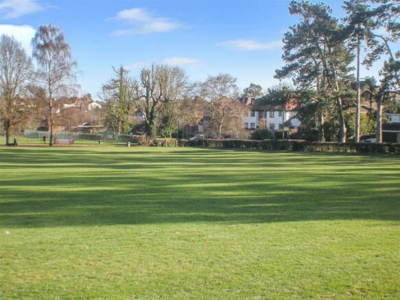 Cricket, Tennis & Squash Clubs
