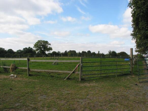 GRAZING LAND