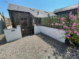 8, Manor Cottages, Renney Road, Plymouth PL9 0AL