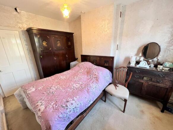 4 bed Cottage for sale Image 12