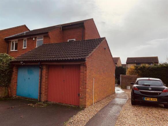 garage.jpg
