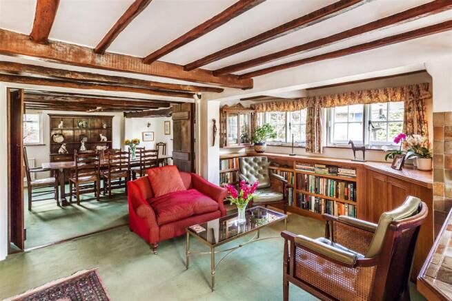 house. estate agency Dunsfold Oak Tree Cottage