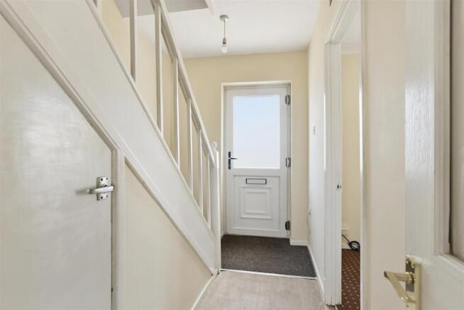 138 Fosseway Avenue 2643-3.jpg